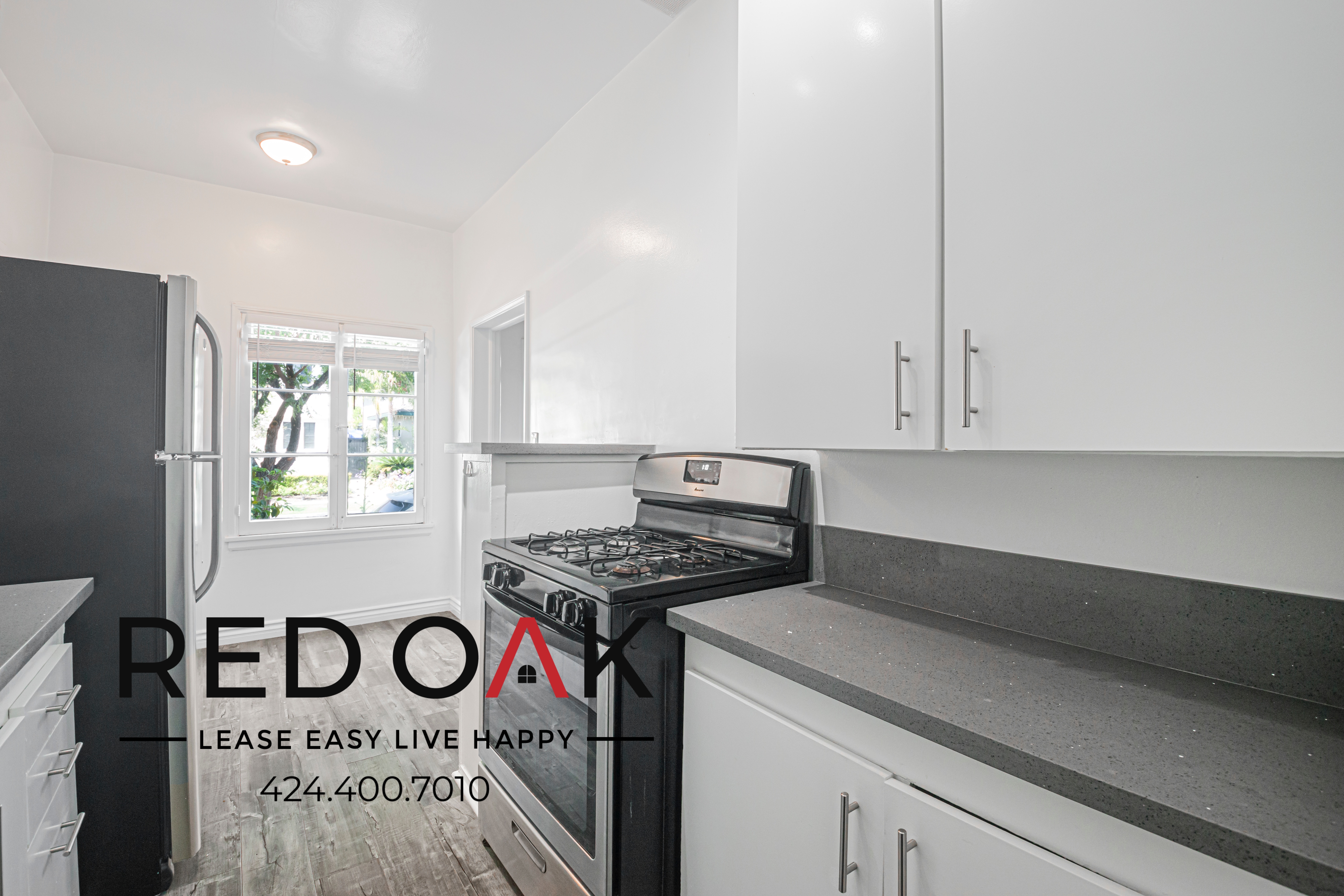 Glendale Condo: 323 E. Lomita Ave