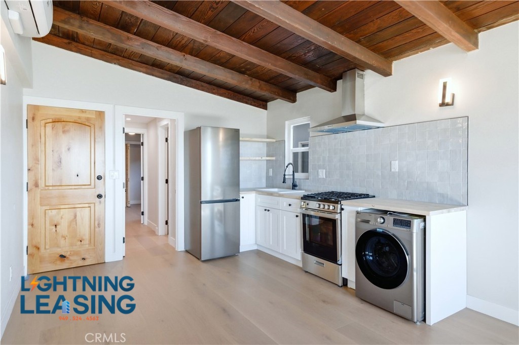 Long Beach Condo: 5339 E Ocean Blvd