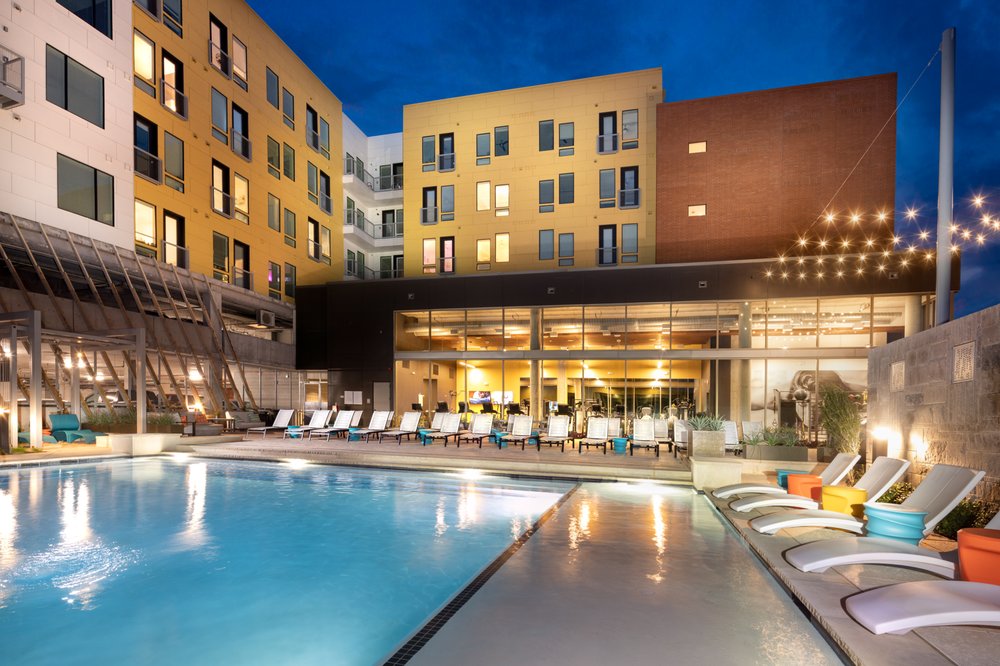 Austin Condo: 1210 E 5th St