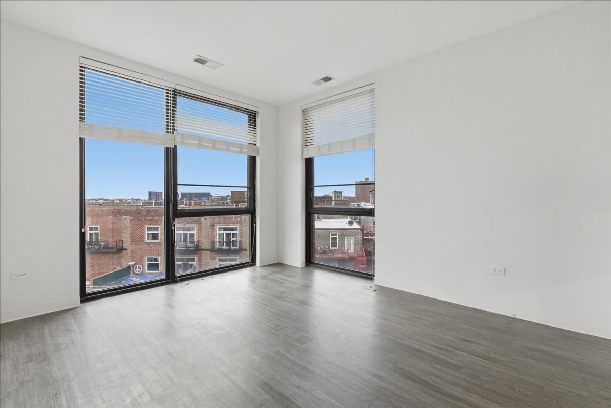 Chicago Condo: 830 North Milwaukee