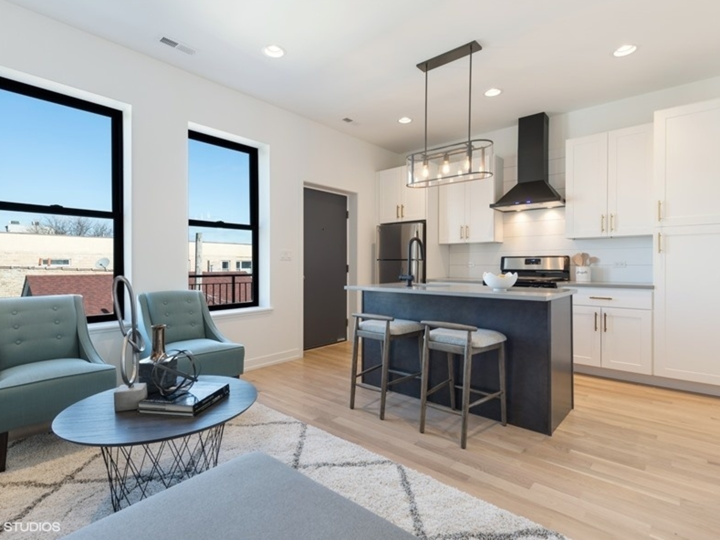 Chicago Condo: 1244 West Huron