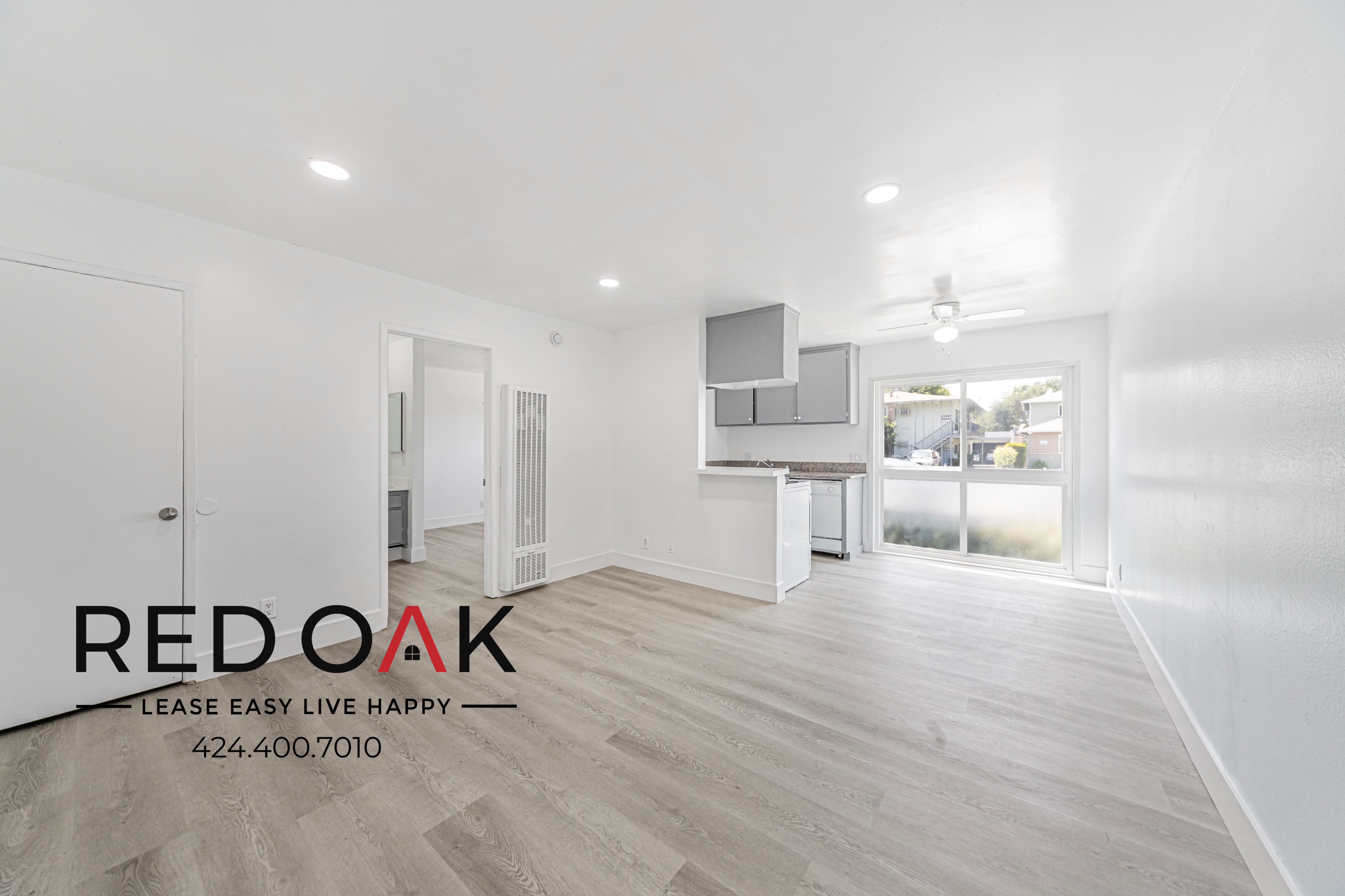 Van Nuys Condo: 7350 Hazeltine Ave