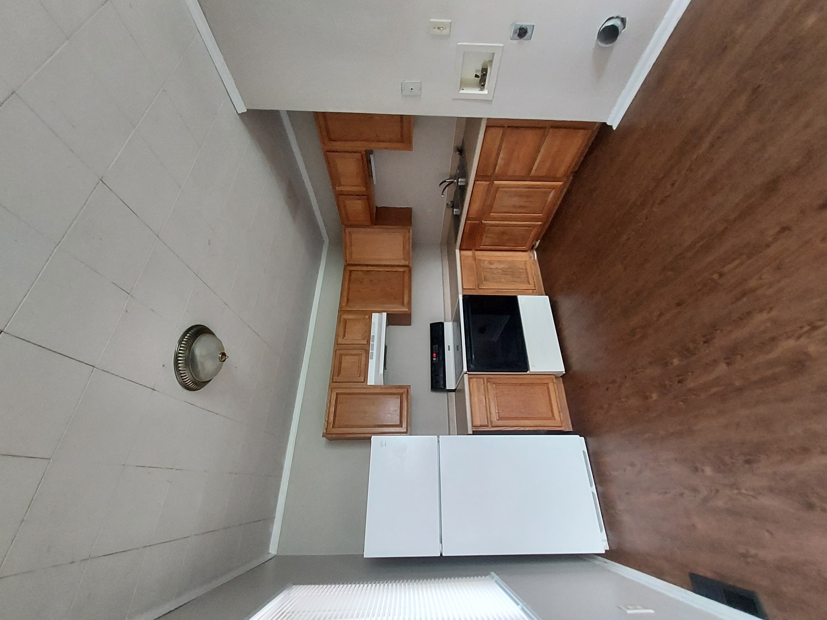 Newark Condo: 20 S Fulton Ave
