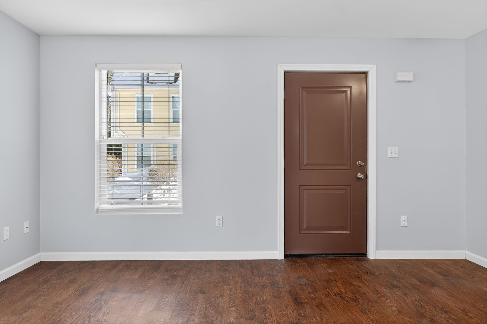 York Condo: 4 U.S. Route 1
