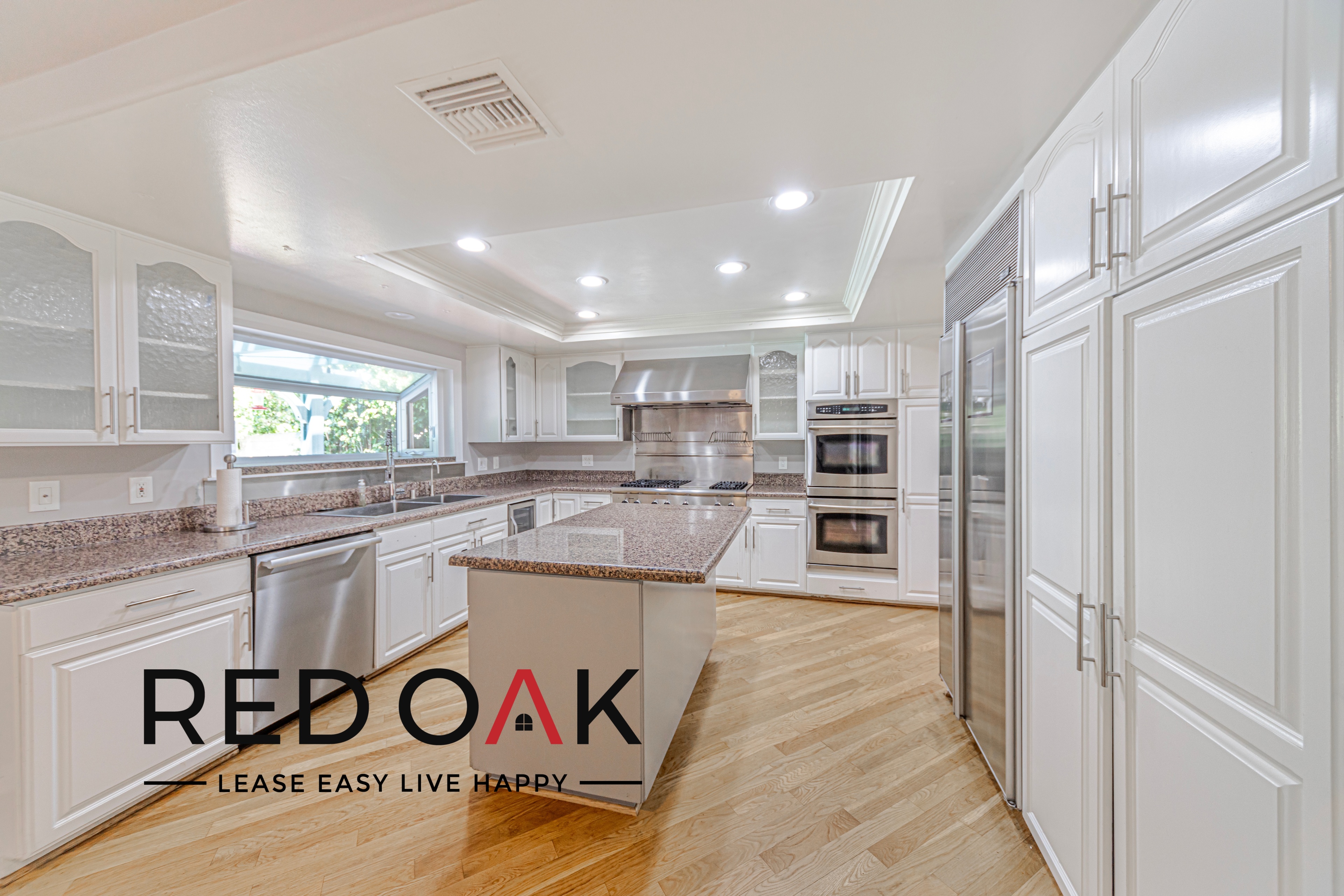 Tarzana House: 19312 Yolie Lane