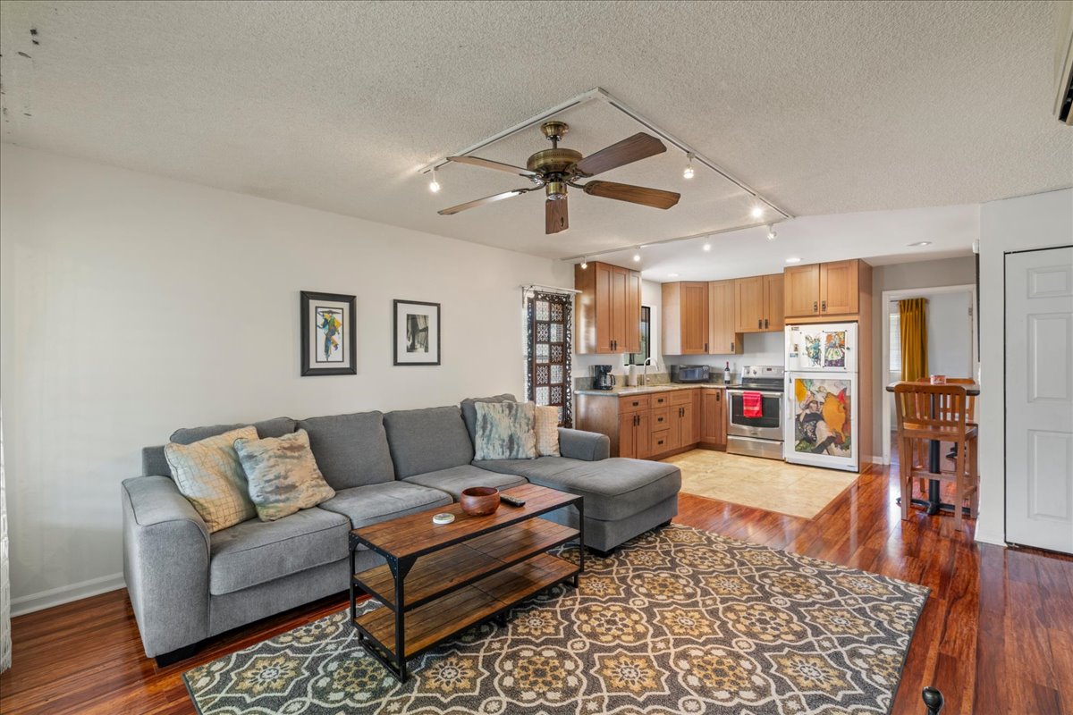 Kihei Townhome: 1450 S Kihei Rd