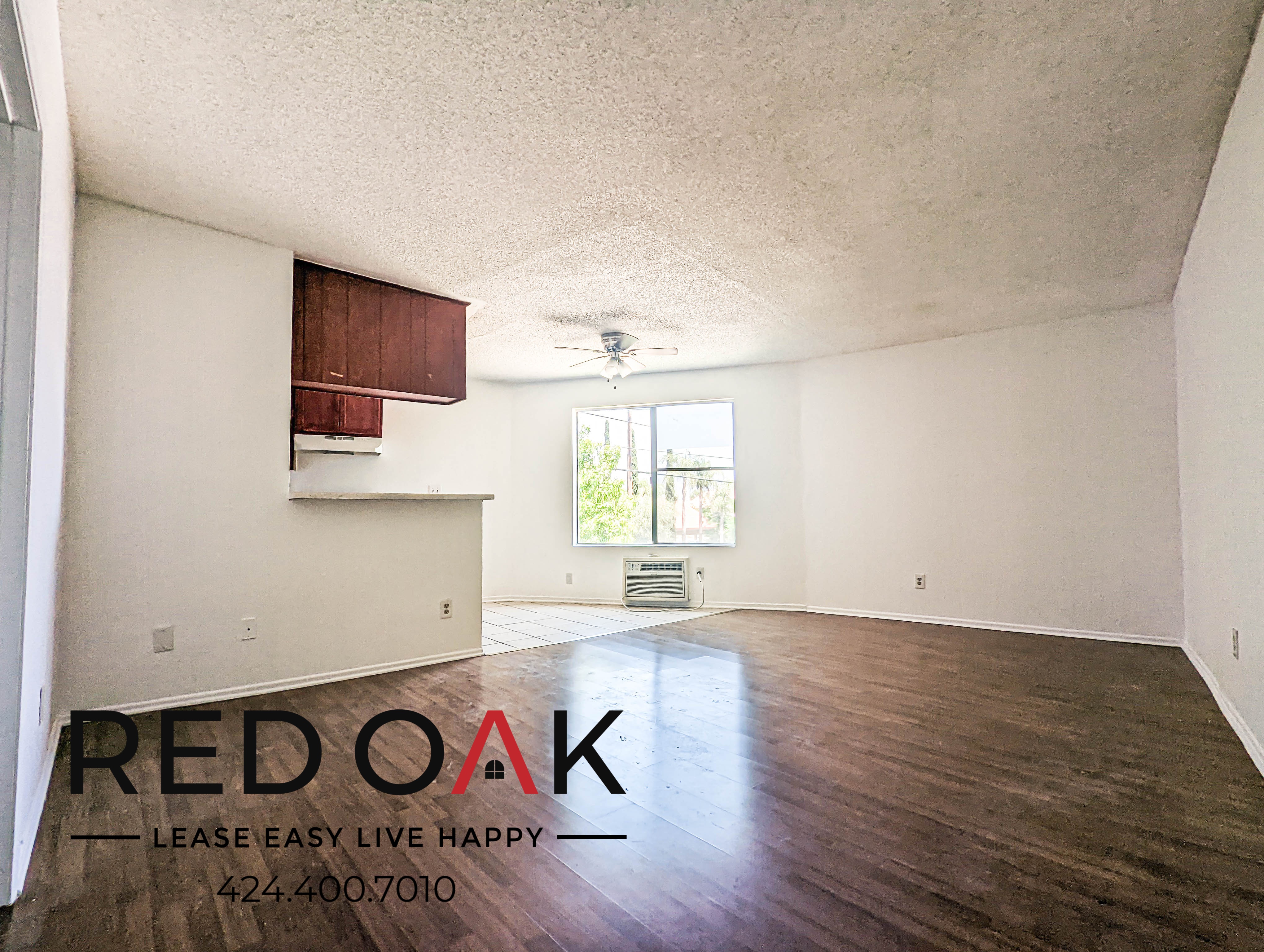 Sylmar Condo: 15500 Foothill Blvd