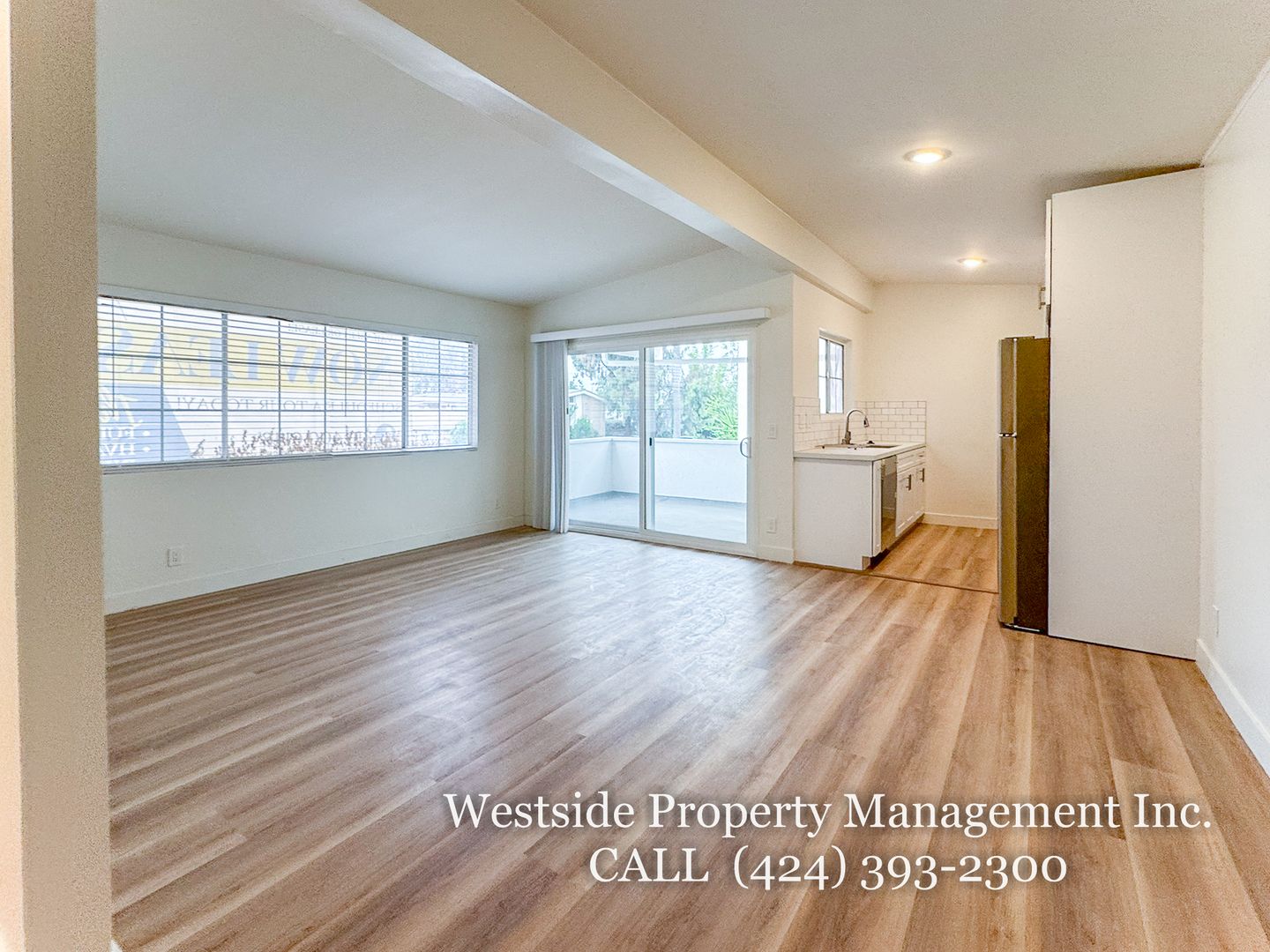 Los Angeles Condo: 3630 Midvale Ave