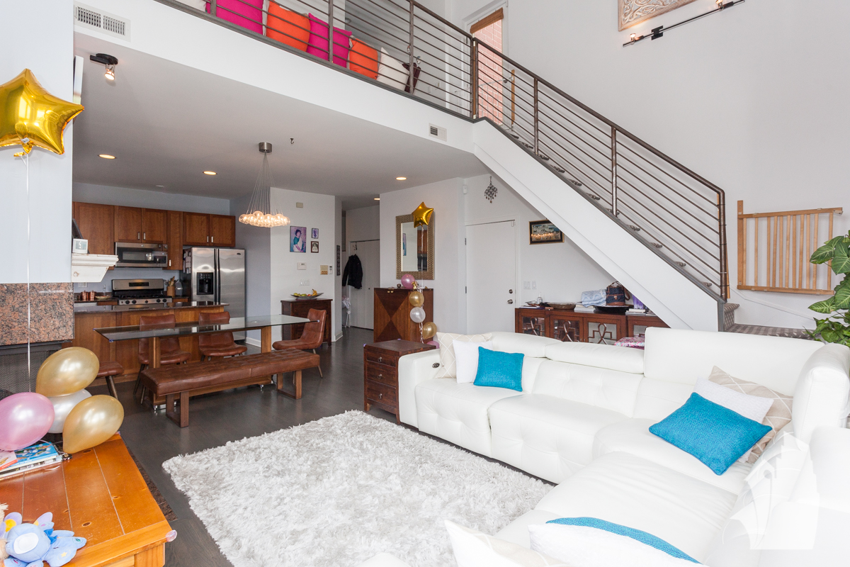 Chicago Condo: 3355 North Hamilton