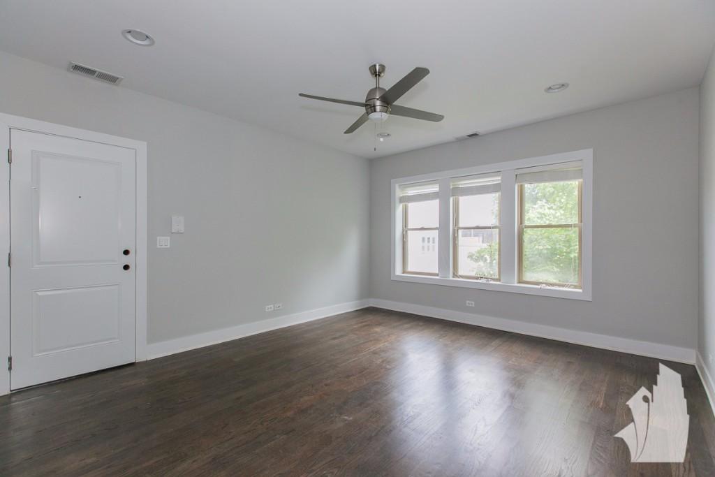 Chicago Condo: 3921 North Janssen