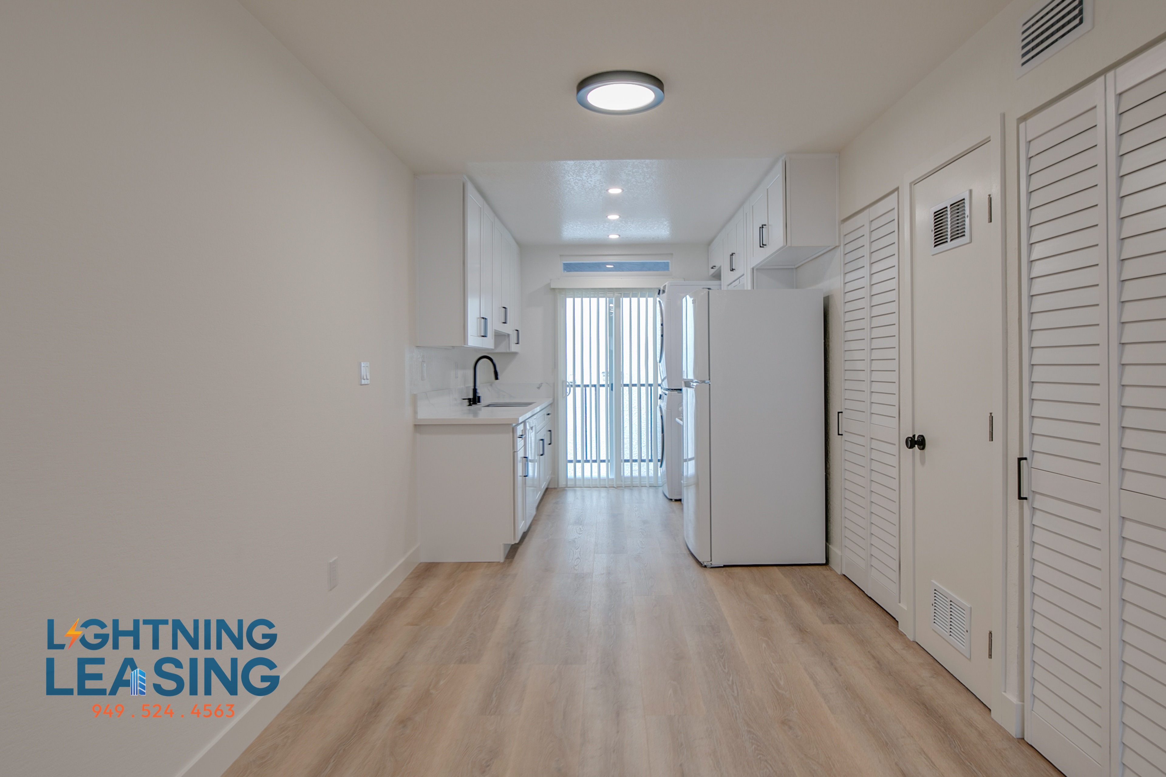 Burbank Condo: 536 E Cypress Ave