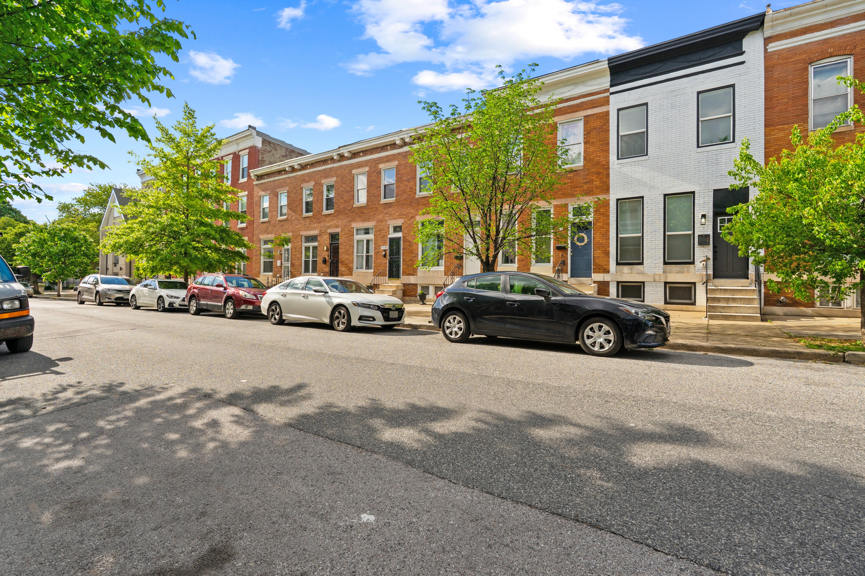Baltimore House: 324 E 23rd St