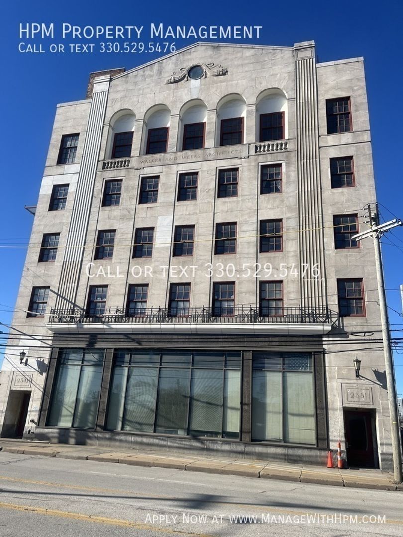 Cleveland Apartment: 2404 Prospect Ave