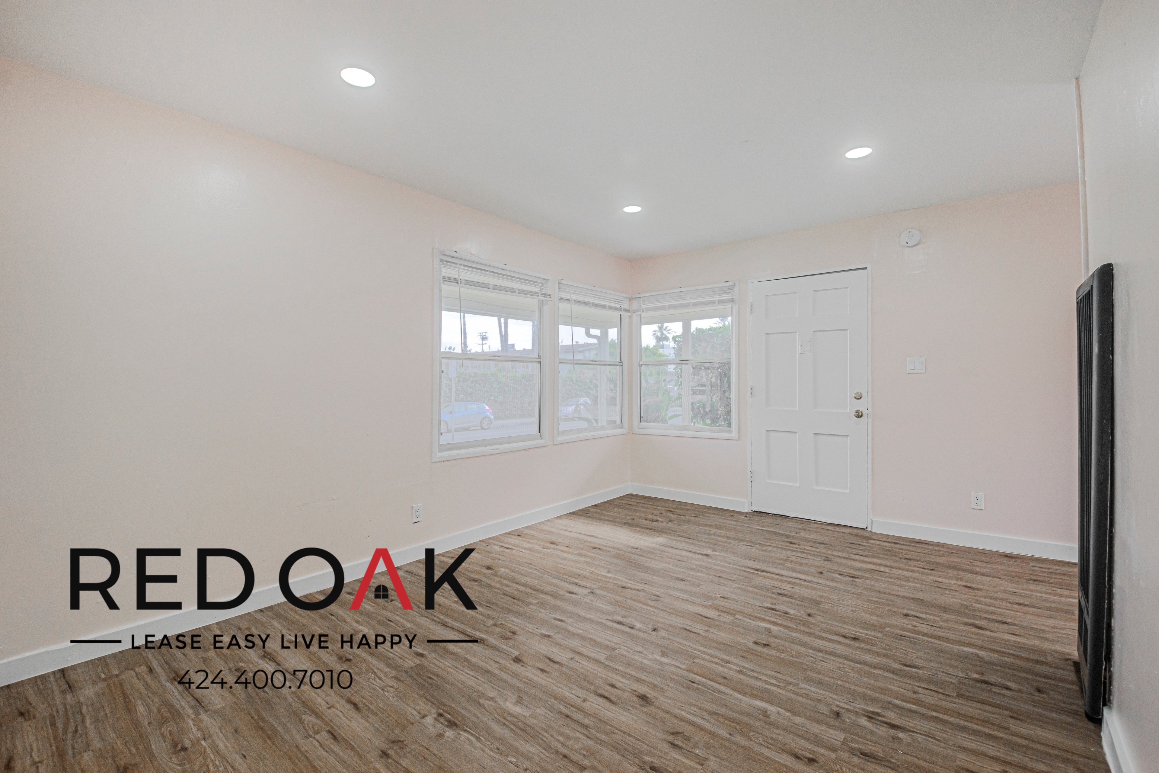 Glendale Condo: 1262 S Maryland Ave