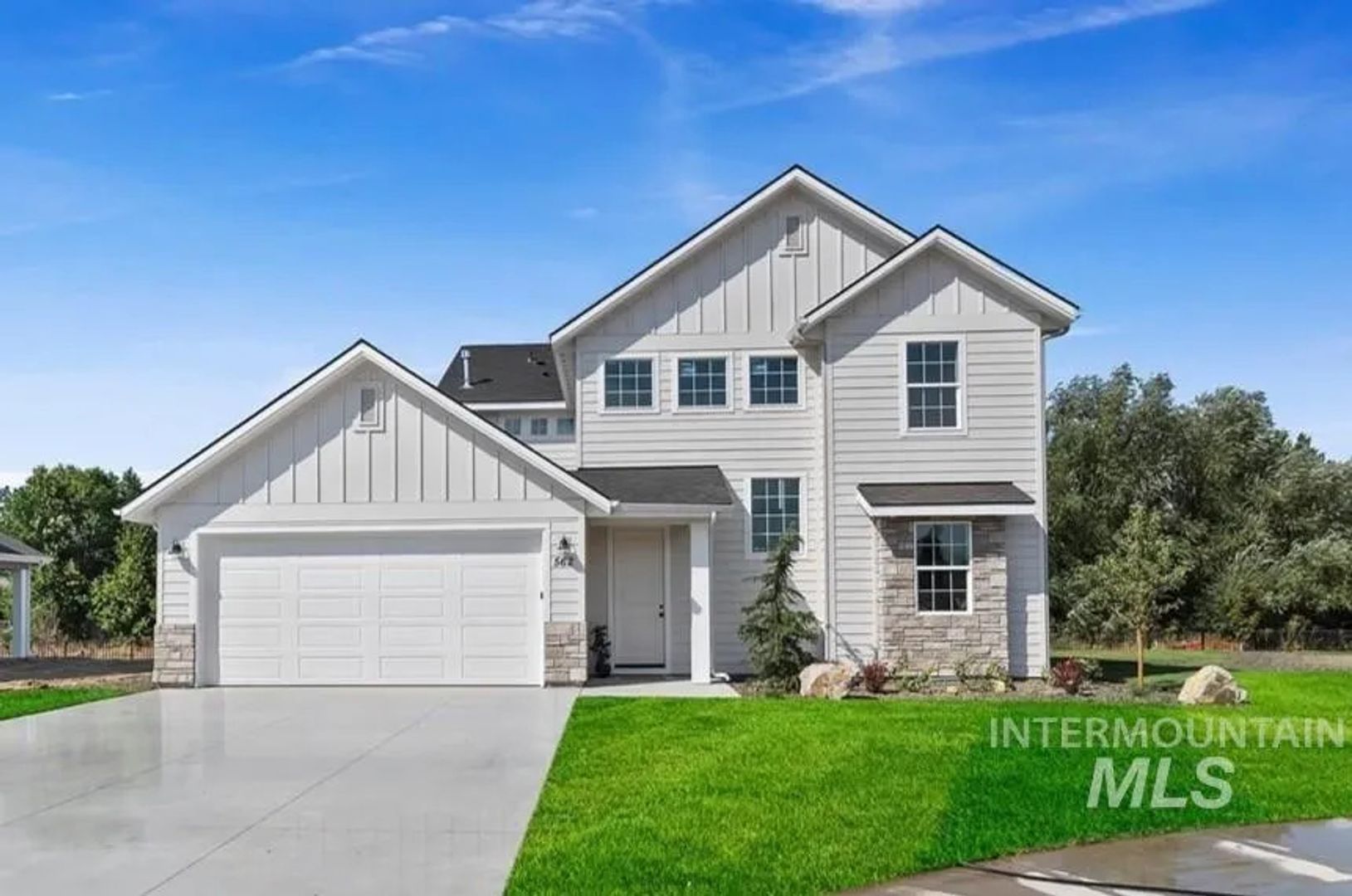 Middleton House: 562 Hidden Mill Ct