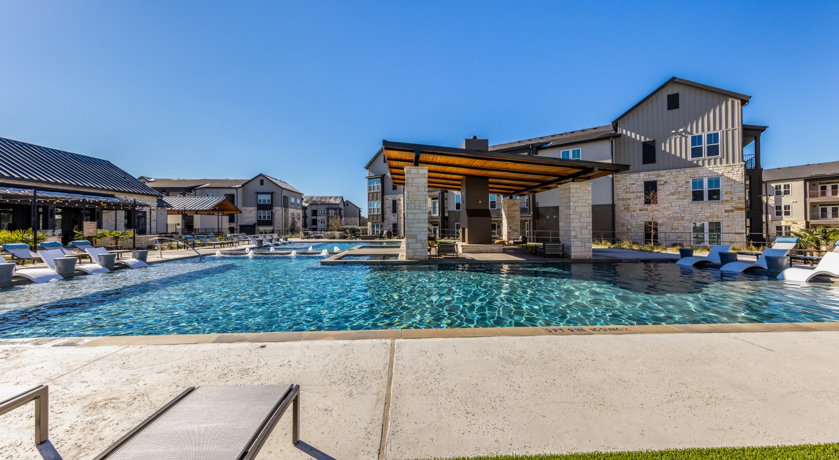 Austin Condo: 6001 Ed Bluestein Blvd