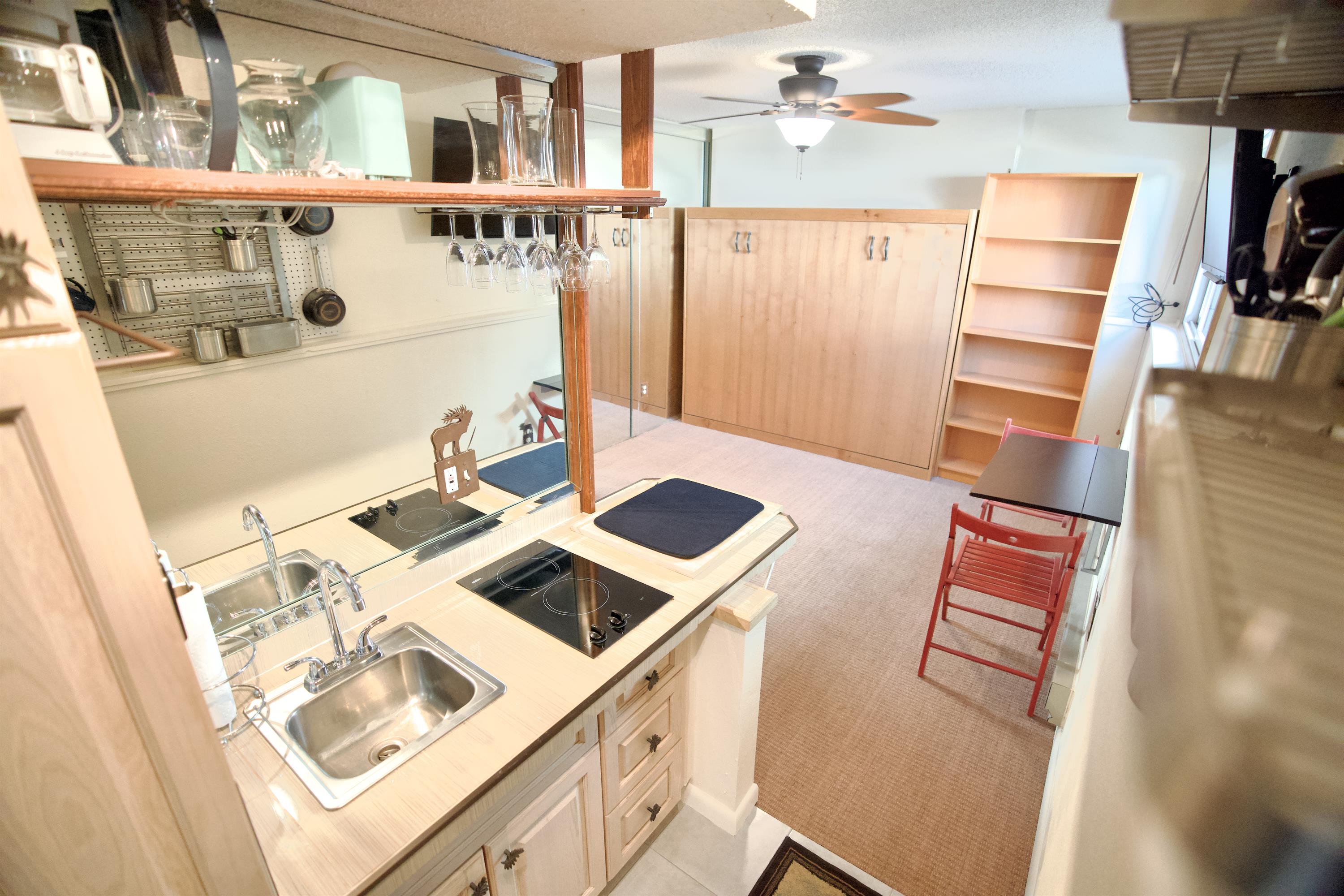 Vail Townhome: 1063 Vail View Dr