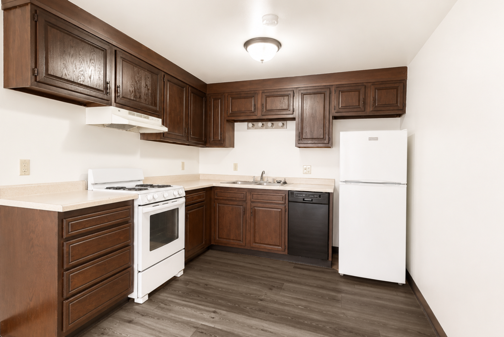 Madison Apartment: 1719 Onsgard Rd