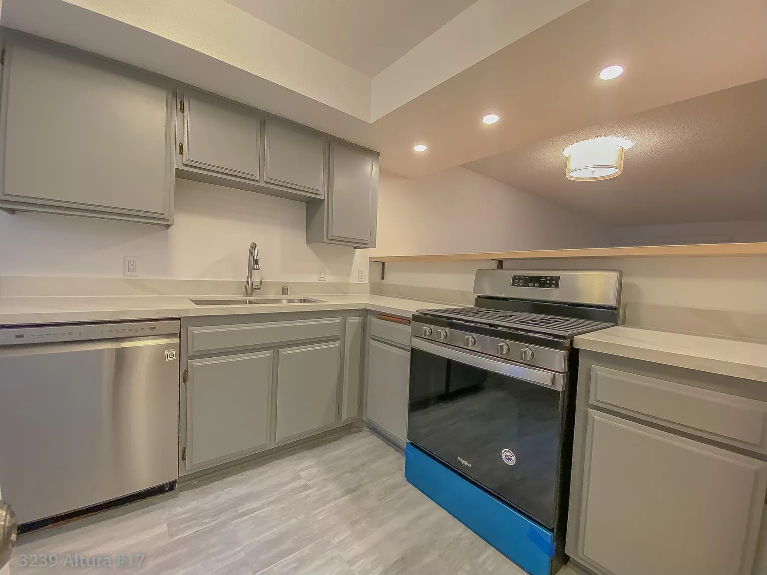 Glendale Condo: 3239 Altura Blvd