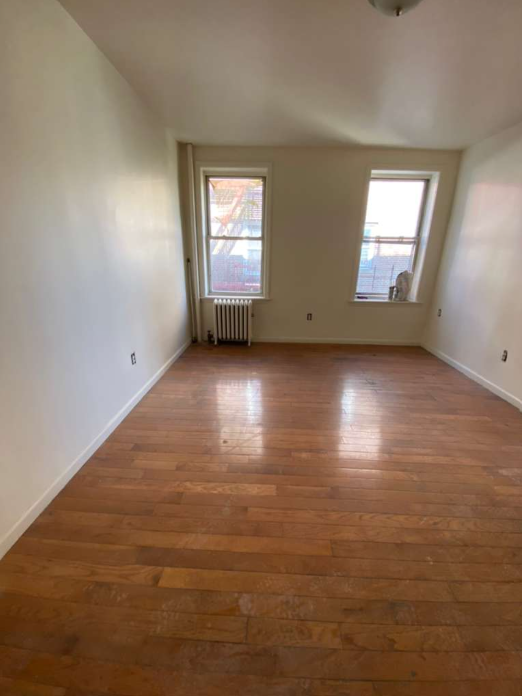 Yonkers Condo: 40 Caryl Ave