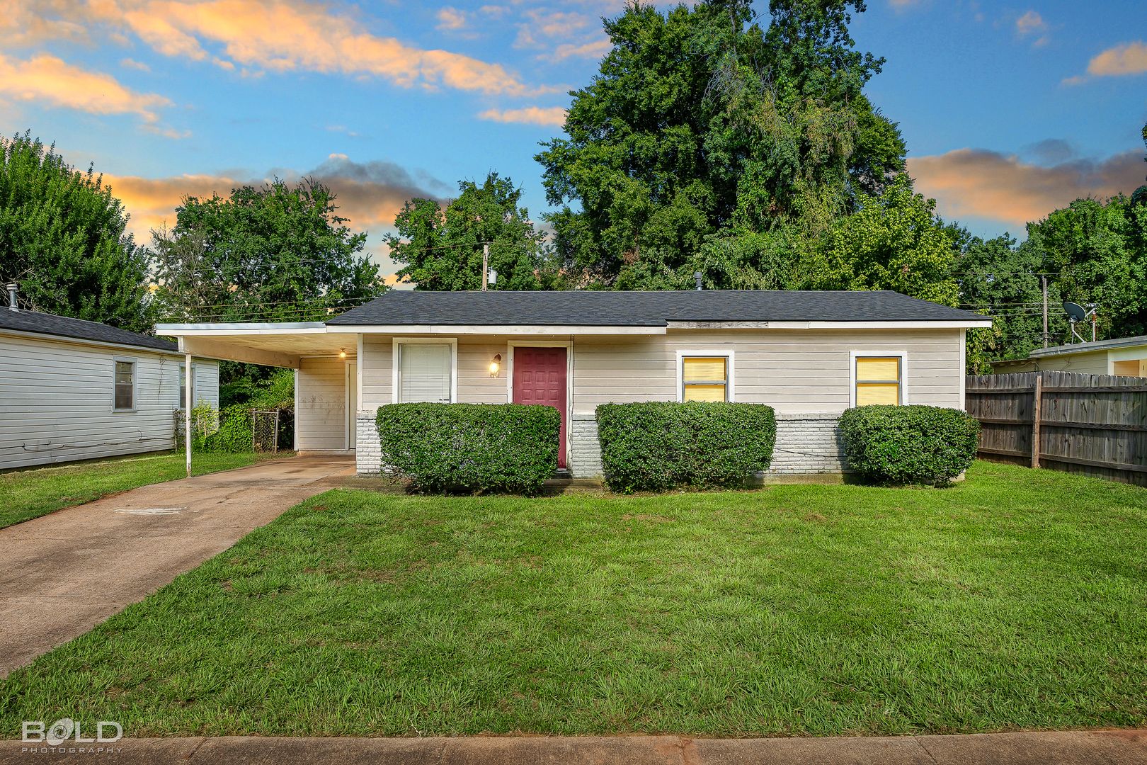 Bossier City House: 1222 Lampkin Street
