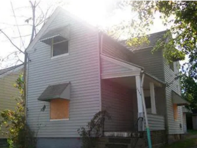 Cleveland House: 3405 Tate Ave