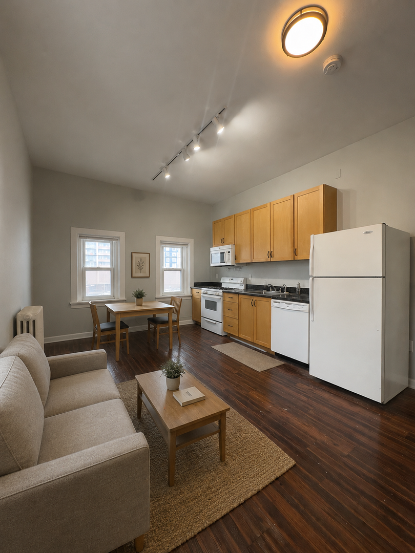 Denver Apartment: 2031 Curtis St
