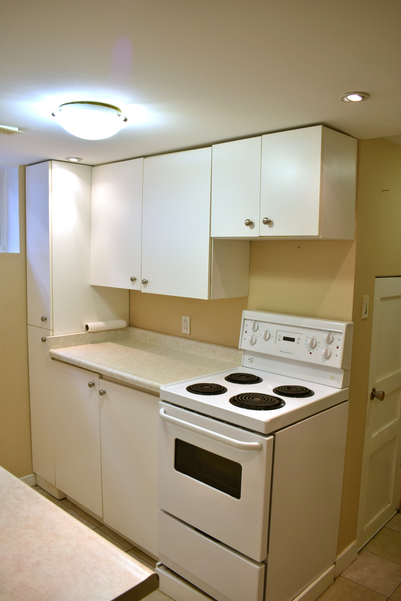 Hamilton Condo: 726 West 5th