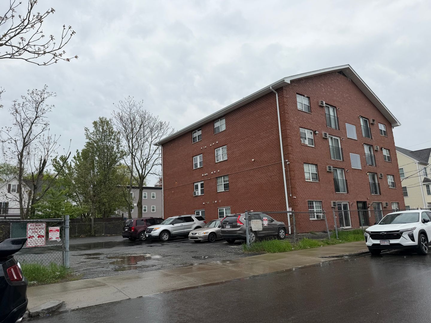 Lawrence Condo: 158-162 Water st