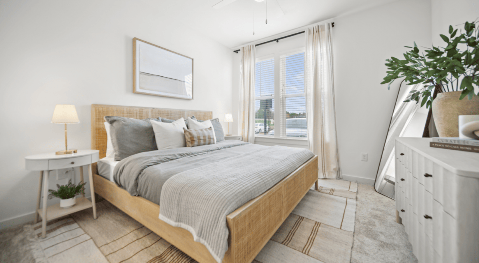 Austin Condo: 8100 Loyola Ln