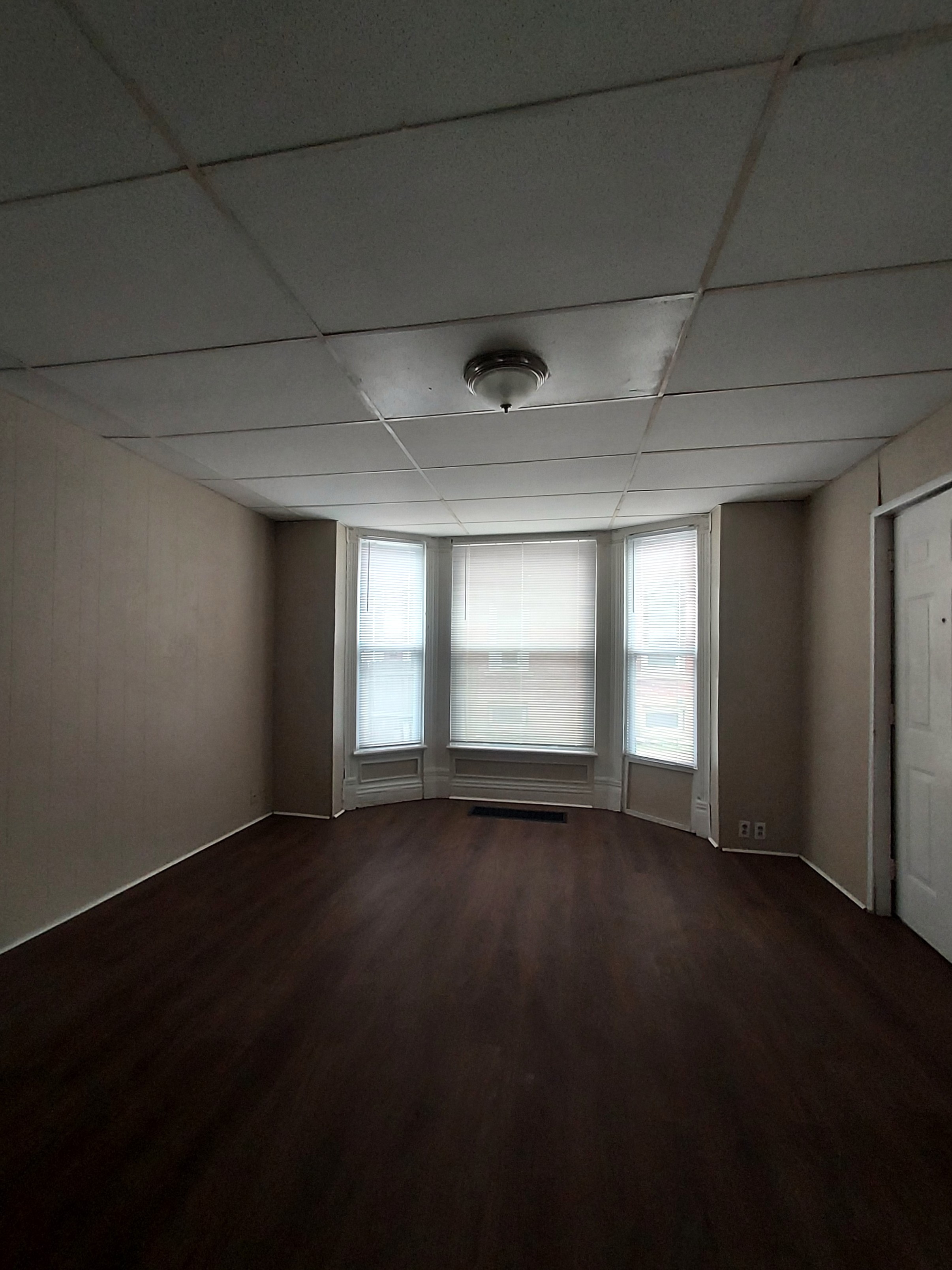 Newark Condo: 92 Penney Ave.