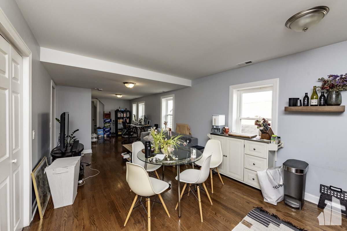 Chicago Condo: 2335 West Moffat