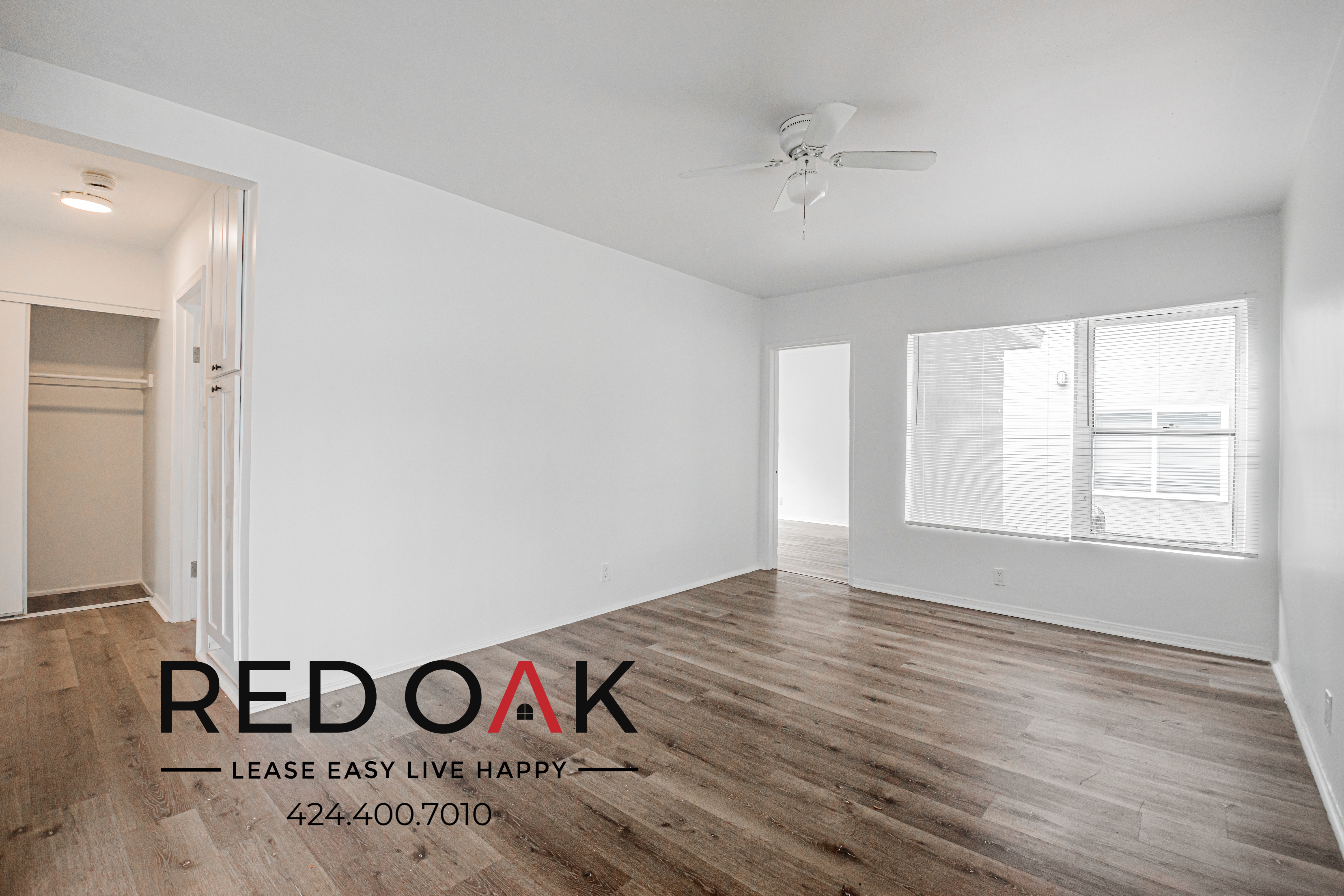 Los Angeles Condo: 252 E 79th St
