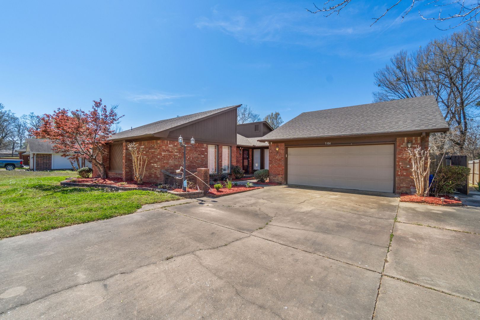 Fort Smith House: 3104 S 104th Street