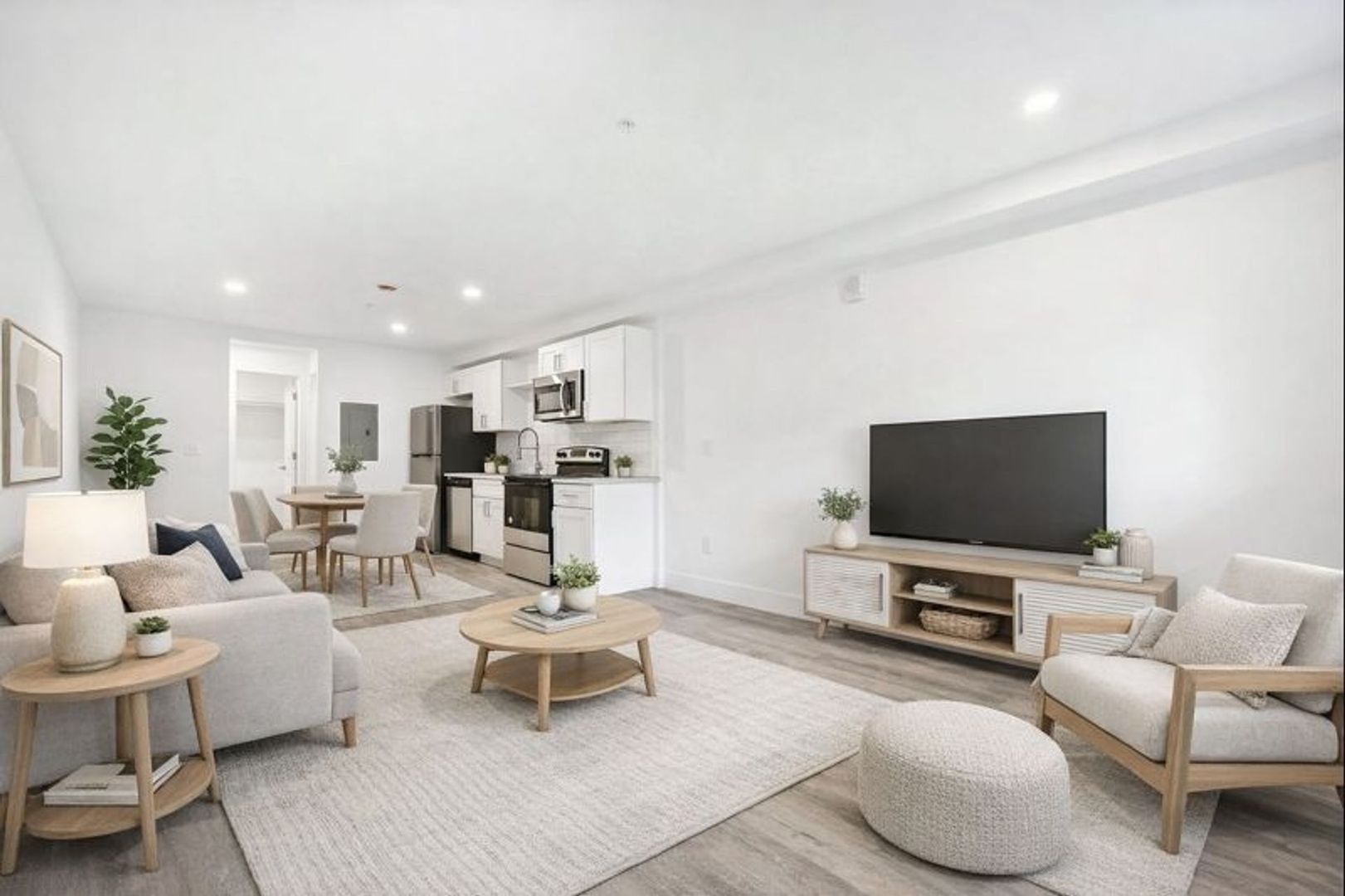 Aurora Apartment: 11800 E Colfax Ave