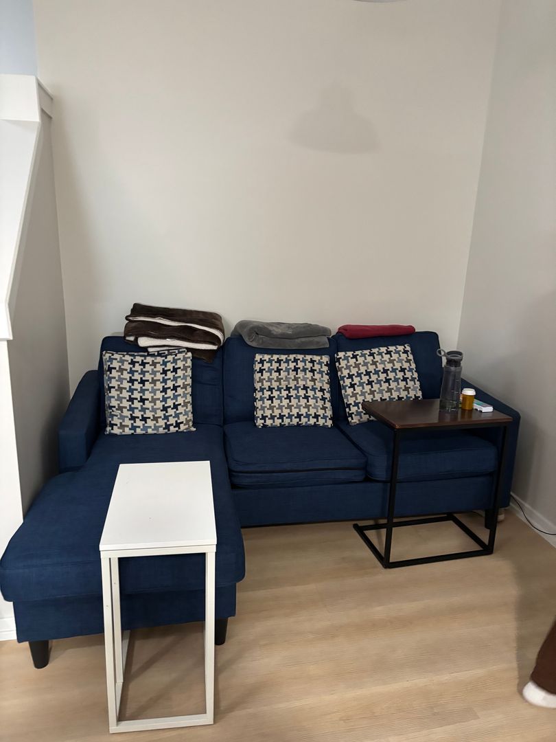 Chicago Apartment: 5051 N Kenmore Ave