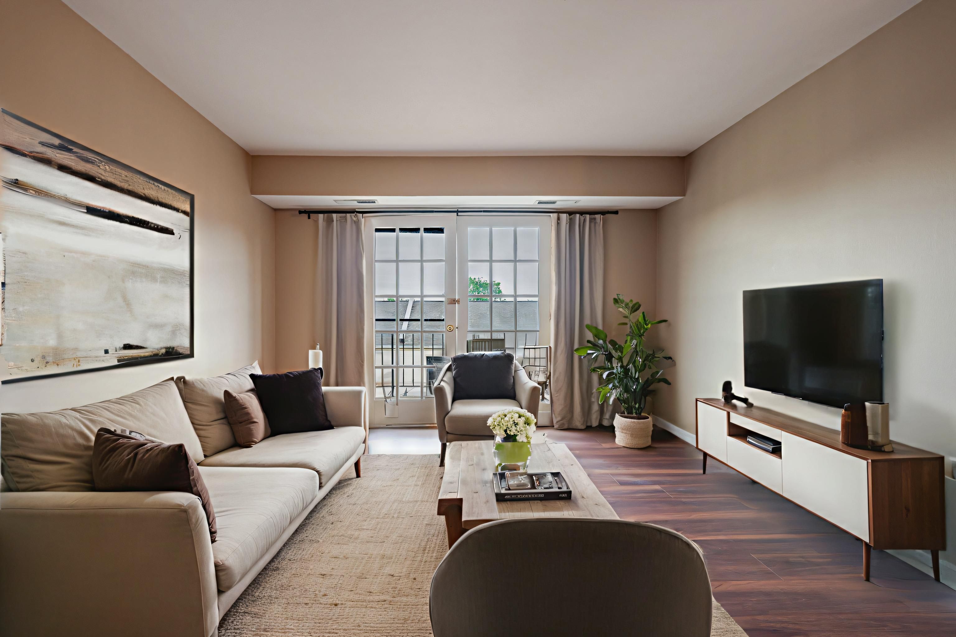 Alexandria Condo: 430 N Armistead St