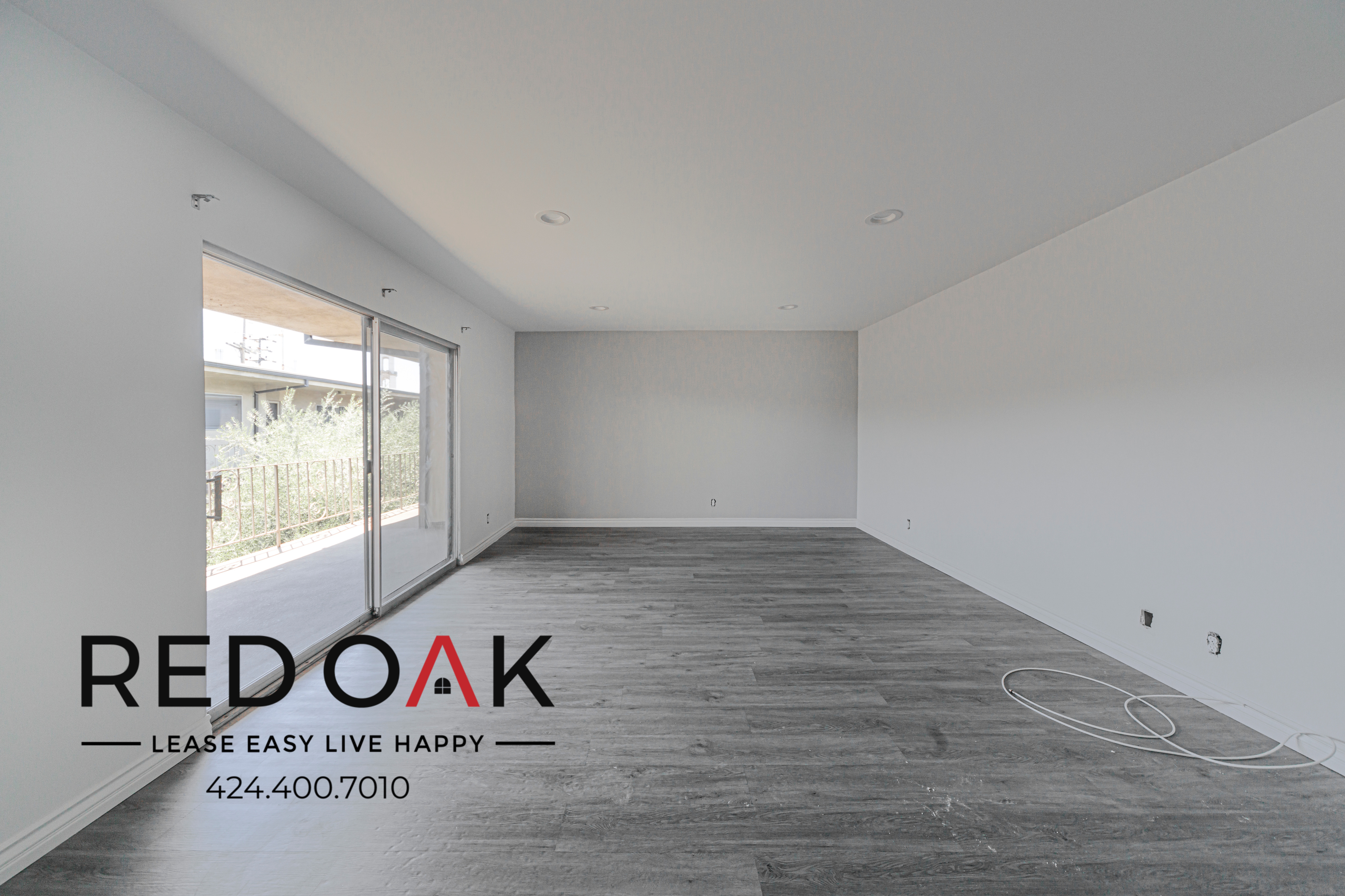 North Hollywood Condo: 10741 Moorpark St