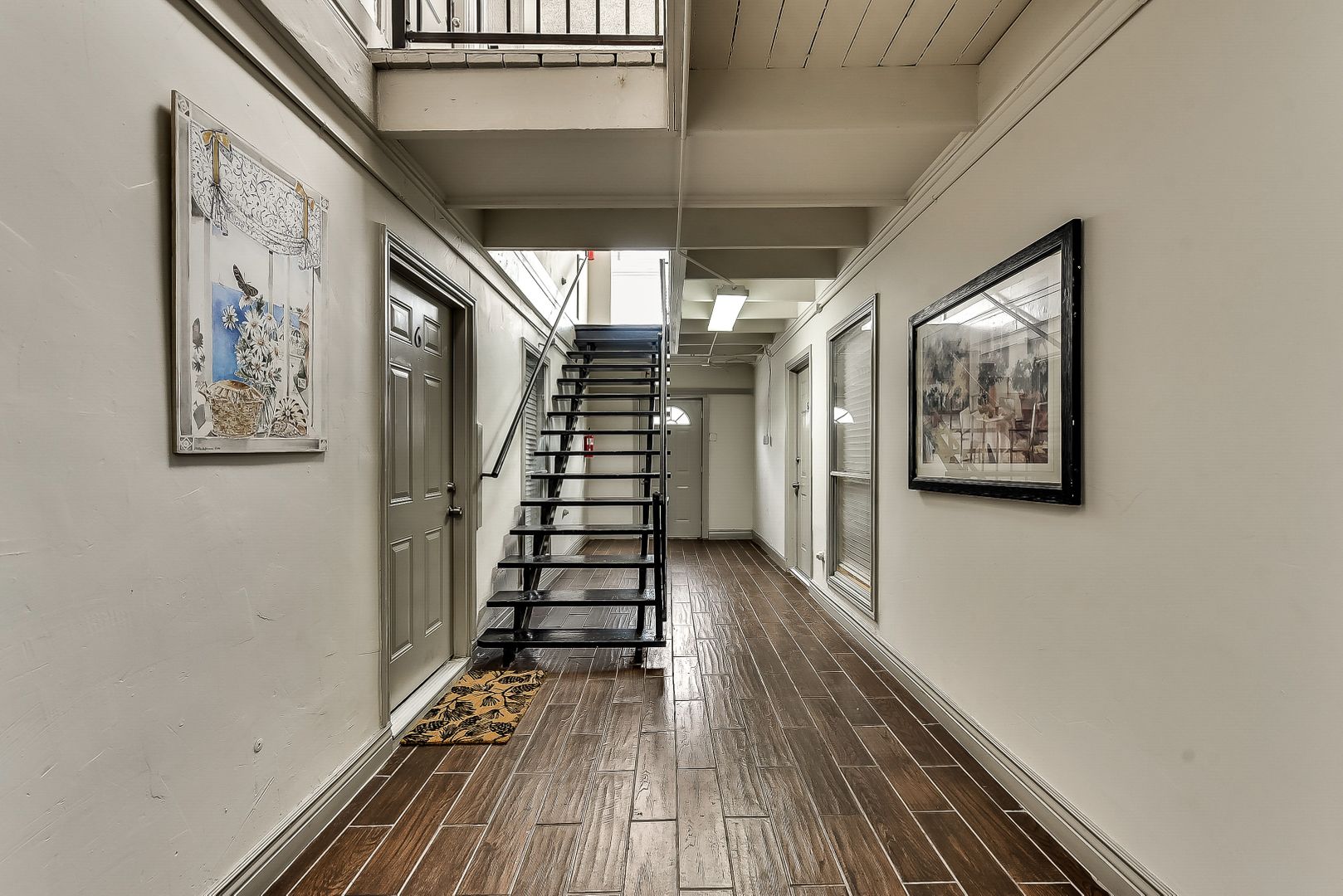 Dallas Apartment: 1502 N Peak St