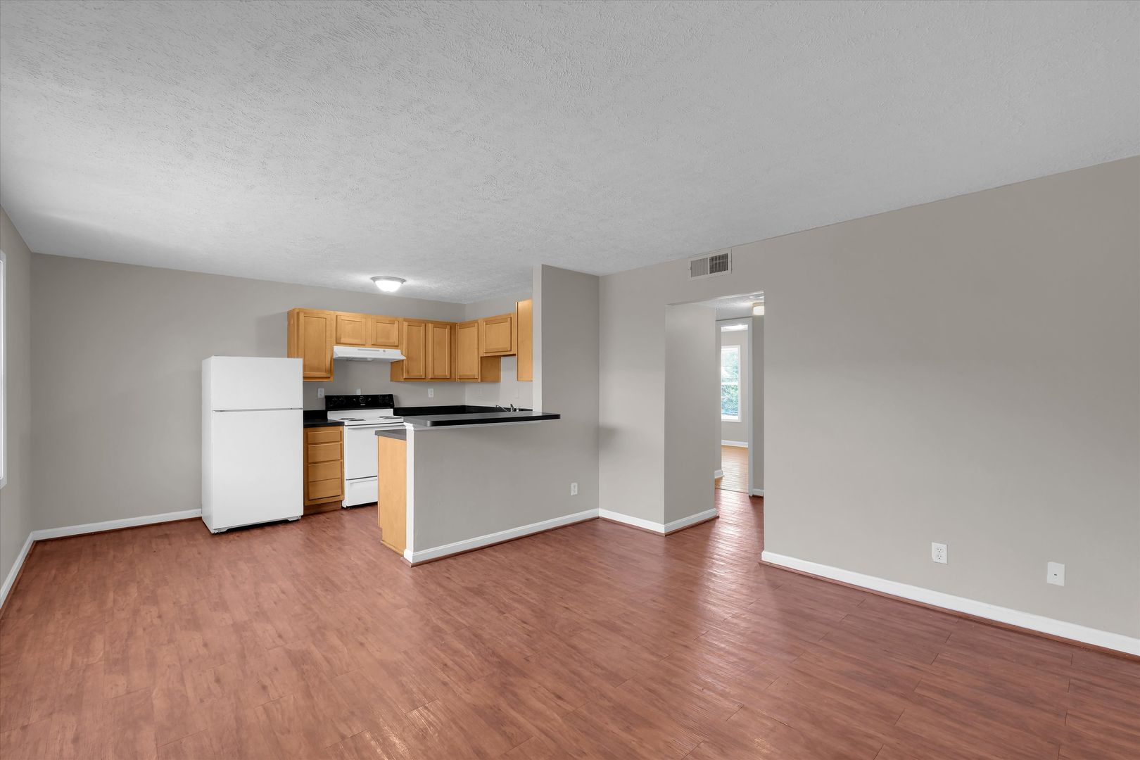 Louisville Apartment: 4200 Medallion Ct