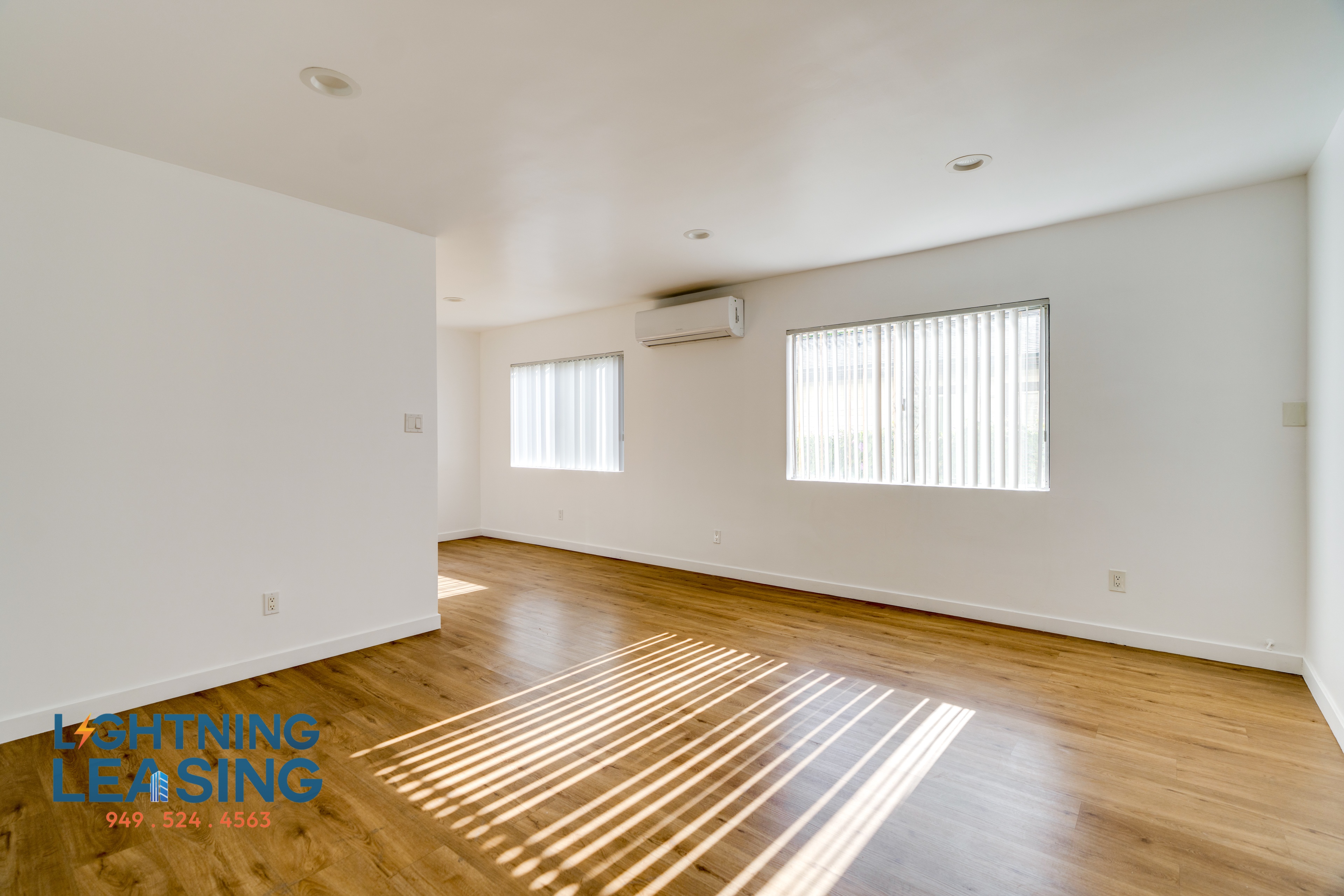 Van Nuys Condo: 14227 Gilmore St