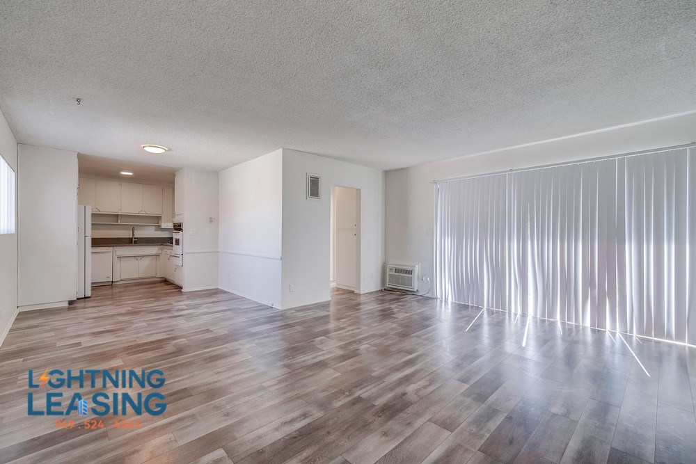 Valley Village Condo: 5415 Corteen Pl