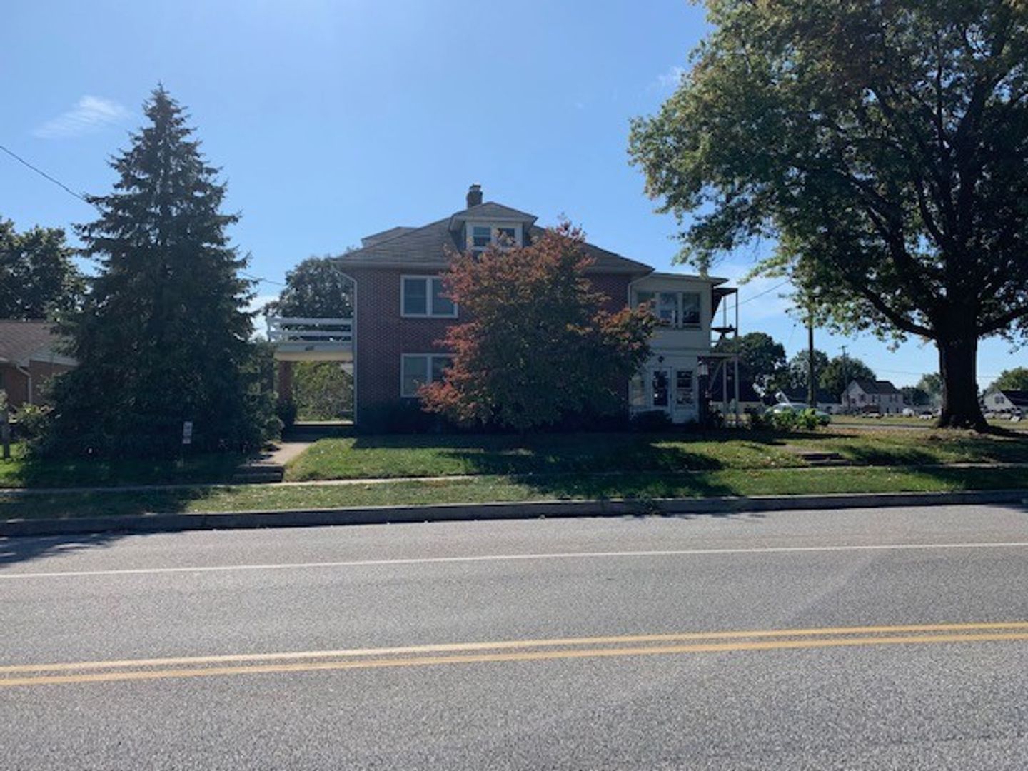 Palmyra Condo: 522 W Cherry St