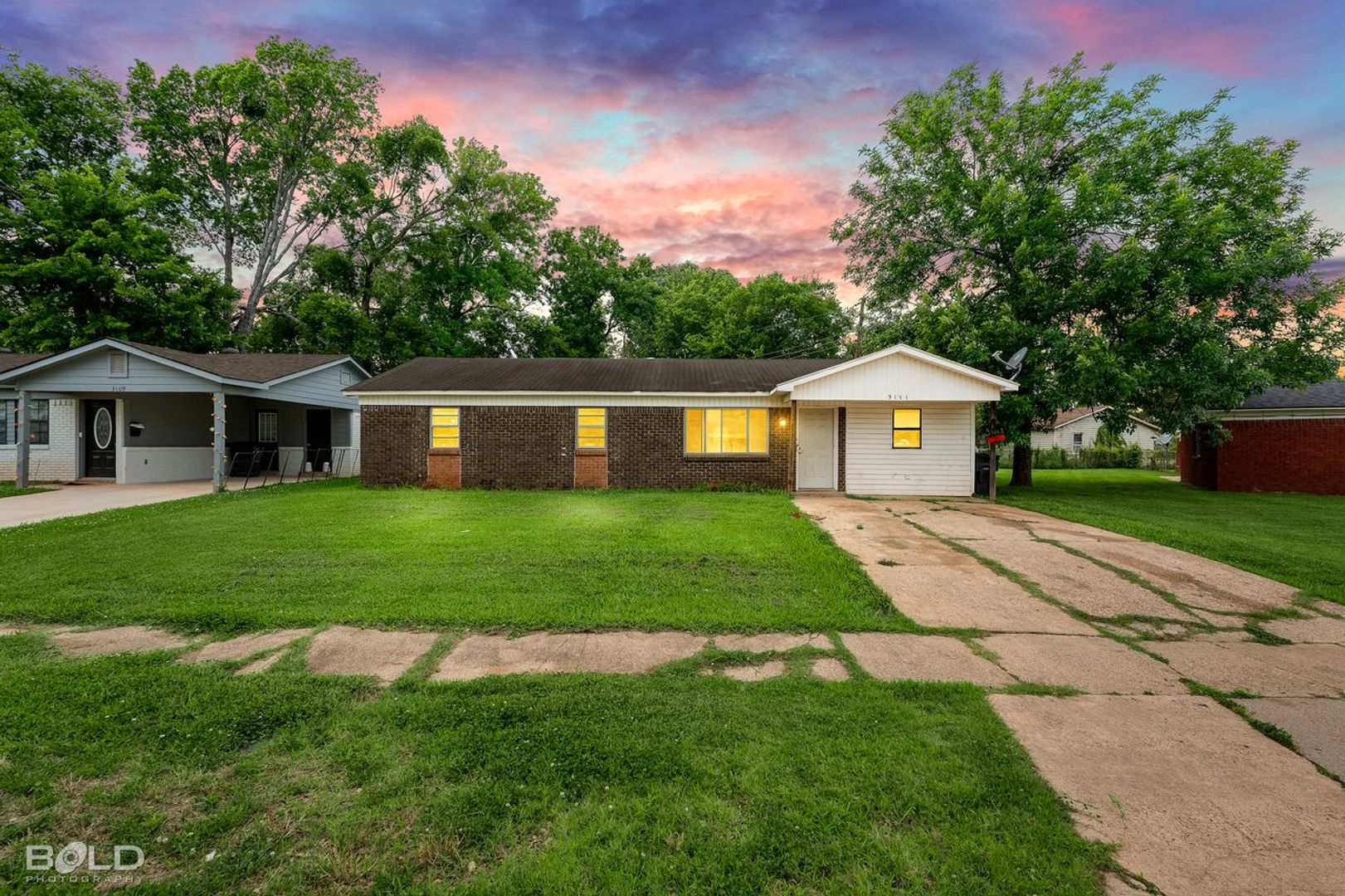 Bossier City House: 3111 Bragg St