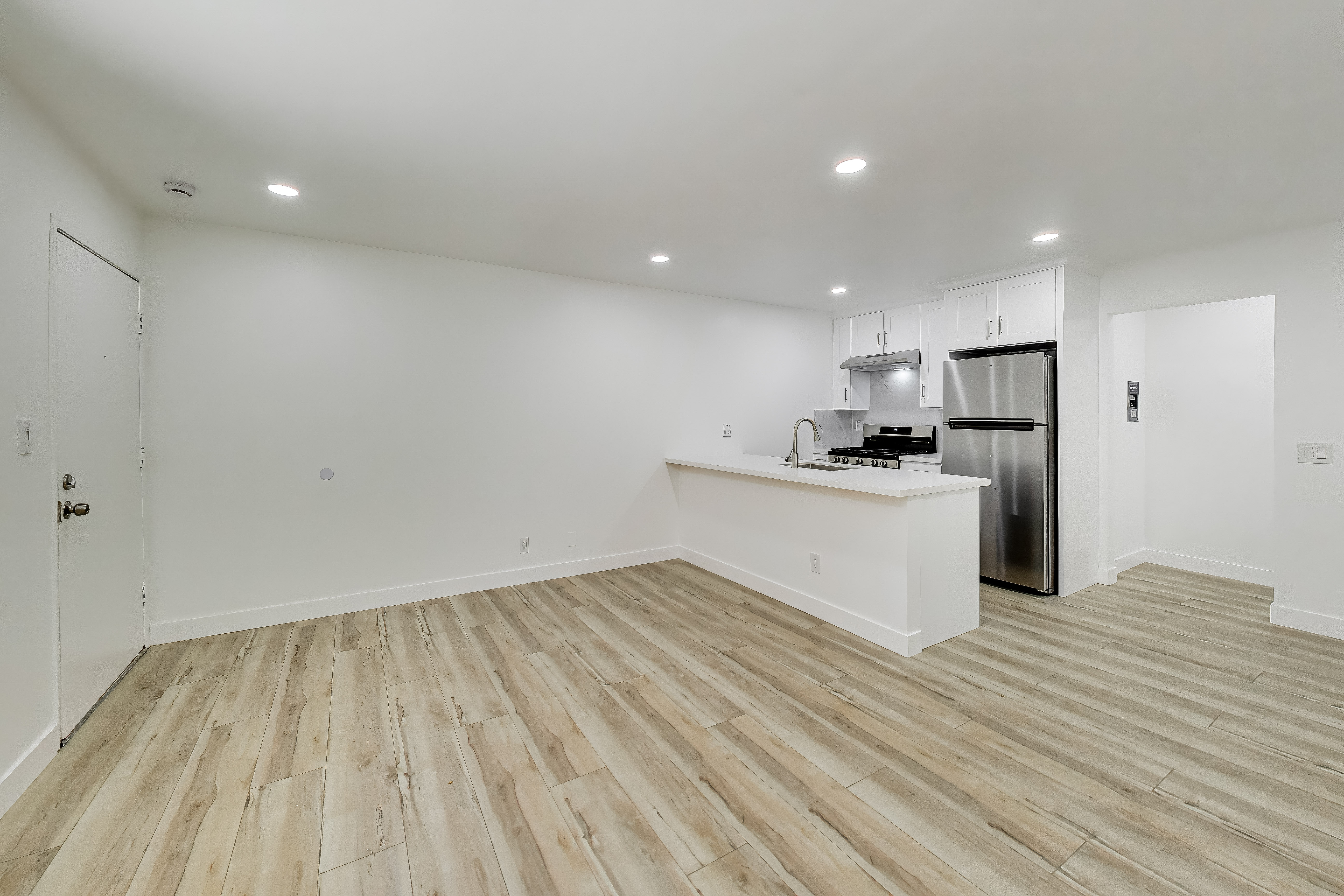 Oakland Condo: 3012 E 18th Street