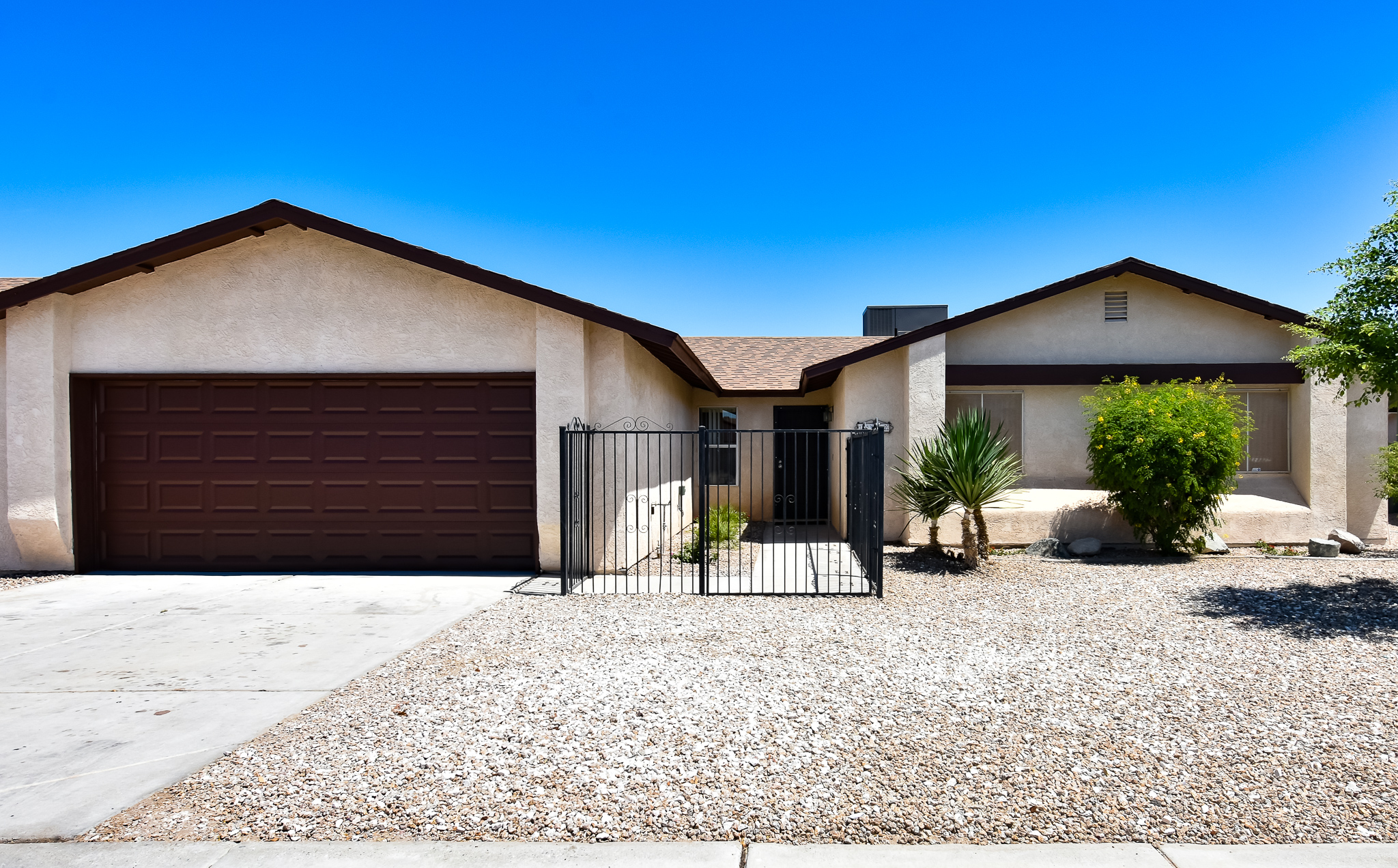 Yuma House: 7342 E 24th Lane