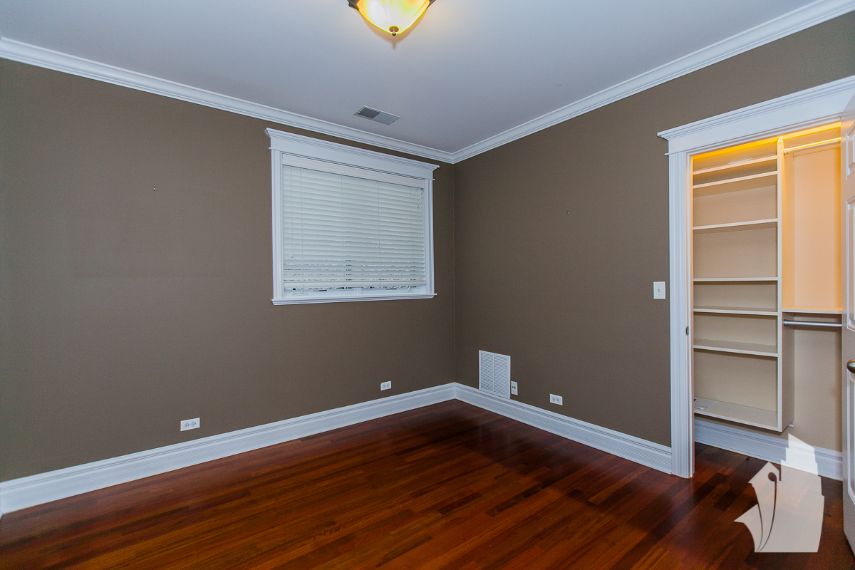 Chicago Condo: 3841 Southport