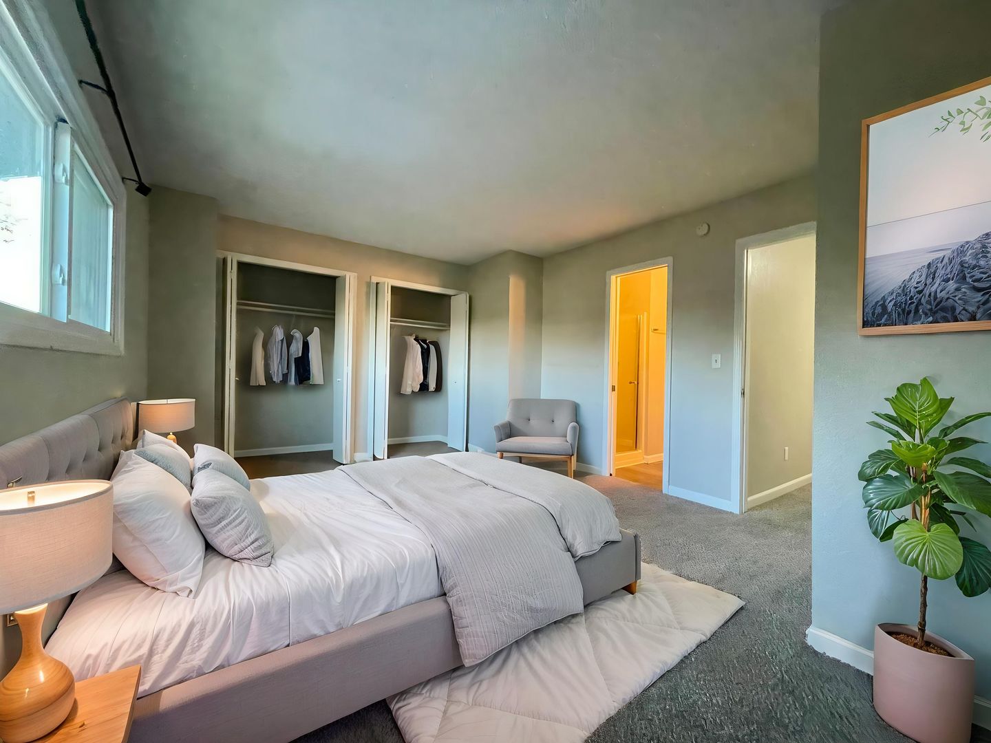Fountain Condo: 221 N. Race Street Unit