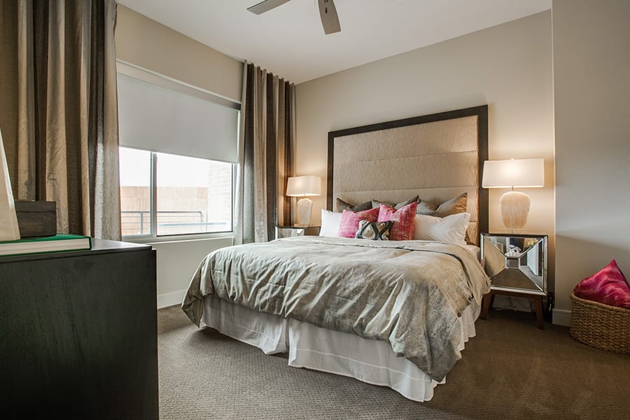 Austin Condo: 215 Barton Springs Rd