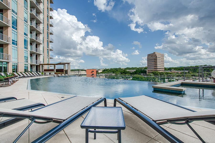 Austin Condo: 215 Barton Springs Rd
